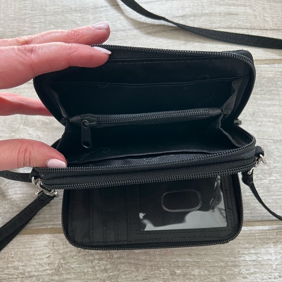 Vera Bradley All In One Crossbody Bag - Picture 6 of 7